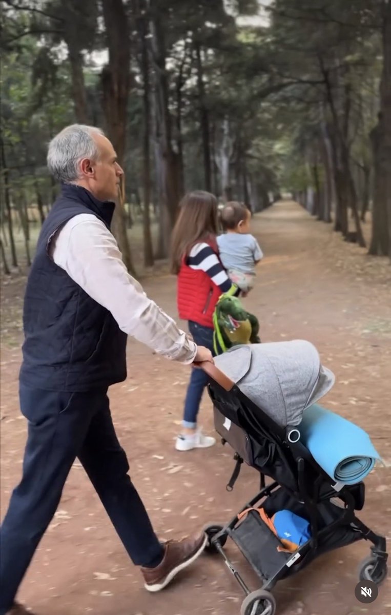 Jackie 🇲🇽🇺🇸 tweet media