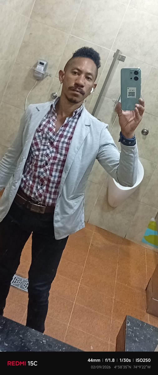 kratosGoW25's tweet photo. #CONCURSO #SilverTicket 🎫

Envía tu 🎥/📸 sexy en MODO UNIVERSITARIO 🎓📚✏️ y la frase:

El sábado 14 de Febrero estaré en examen oral 💋🍆 @AngelsNPCo #CAMPUS 📚✏️, la #MegaOrgía 🍑🍆💦💦 de entrada a clases.
❤️🔁 #SilverTicket  🎫
🌐 https://t.co/y49QVINC81 
Quien veo para🍆🍑 https://t.co/0hacHodbLa