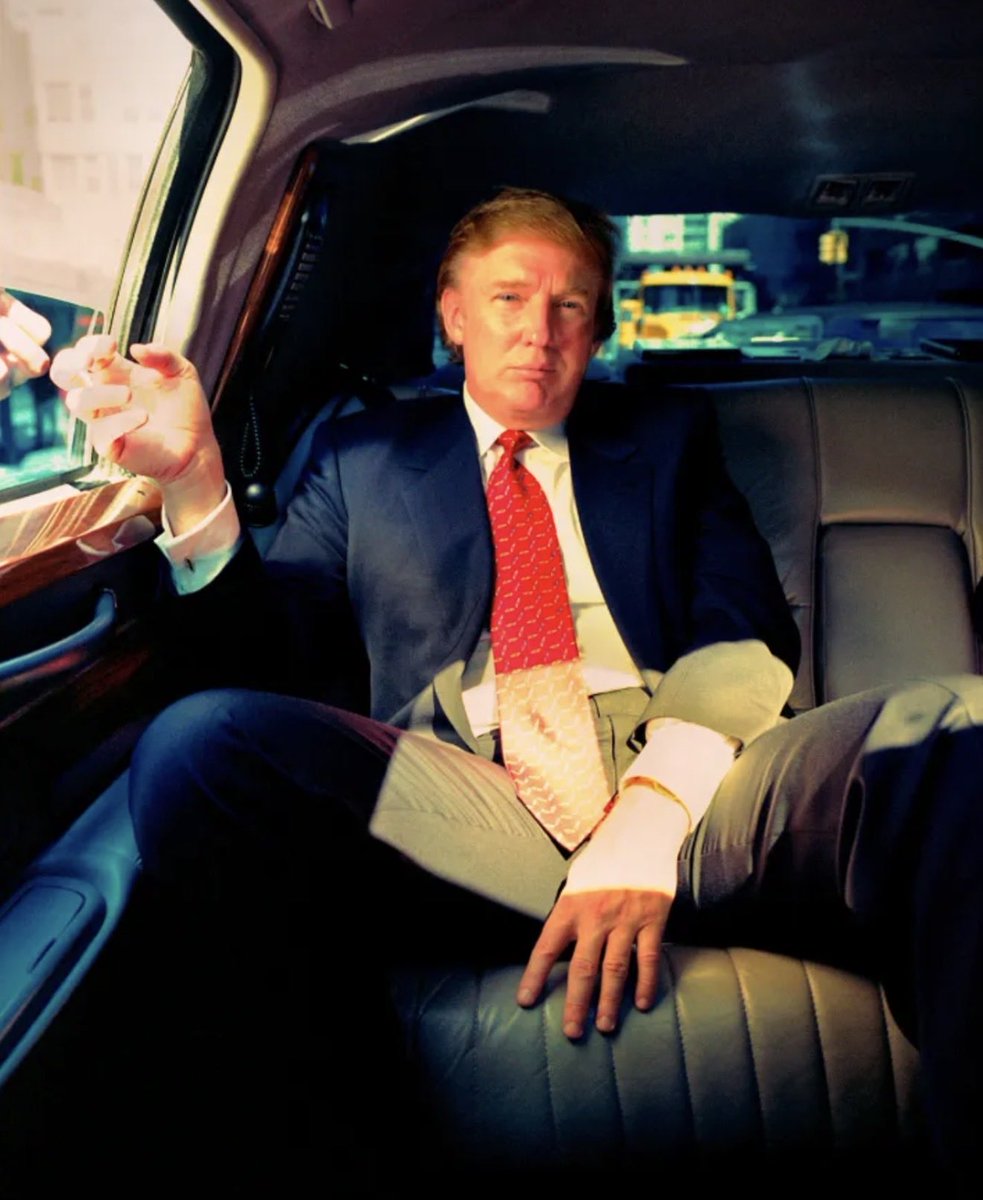 BREAKING 🚨 It’s Official: Newly unsealed court documents show Donald Trump called the Palm Beach police chief about Jeffrey Epstein in 2006

Trump described Ghislaine Maxwell as “evil” and Jeffrey Epstein’s “operative”

LIBERALS CAN’T STAND THIS