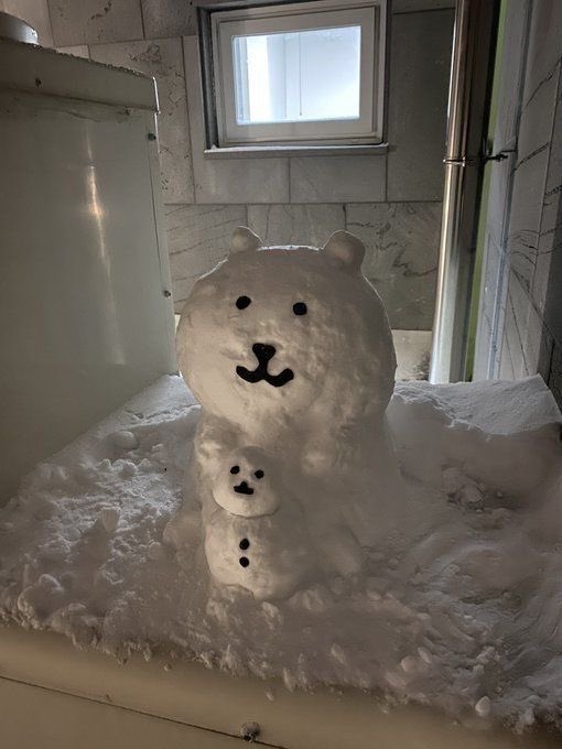 부산 특 : 일단 눈 비슷한거 오면 초딩들 함성소리
존-나 들림 쌤들이 운동장으로 바로 내보내줘서