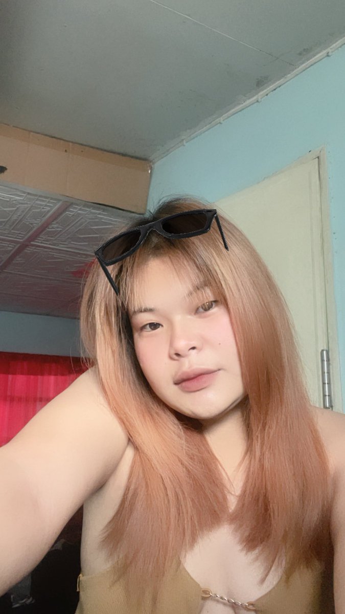 areeee (หญิงแท้) tweet media