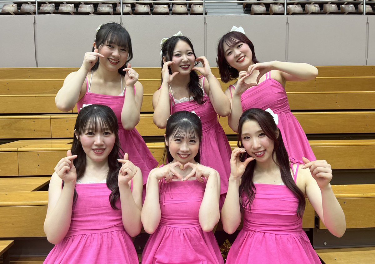 ／
#ワイヴァンズガールズフェス 💖
＼

#ワイヴァンズチアリーダー のバレンタインパフォーマンスは楽しんでいただけましたか🤭💭💕

今シーズンは、
Perfumeさんの♫チョコレイトディスコ
でした🍫✨

3rdユニカラーに合わせてチアリーダーもピンク衣装で踊りました💞

 #山形ワイヴァンズ
