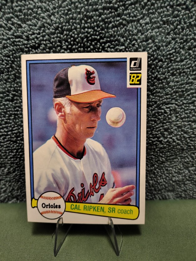 Ripken Sr. $2 Shipped PWE #TBBCrew #TBBReposts #CardRecycler