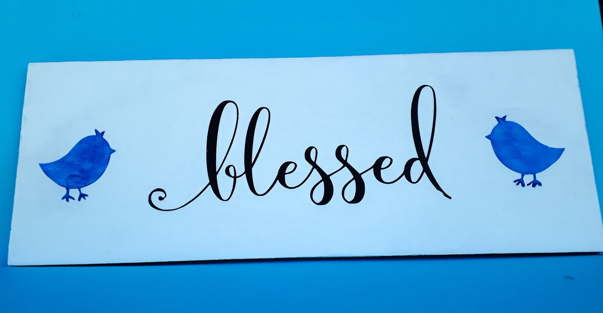 CanariCreations's tweet image. Be blessed Wood sign

#canarikindcafe 
#CreateWithCanari 
#creativity 
#Decor 
#woodsign