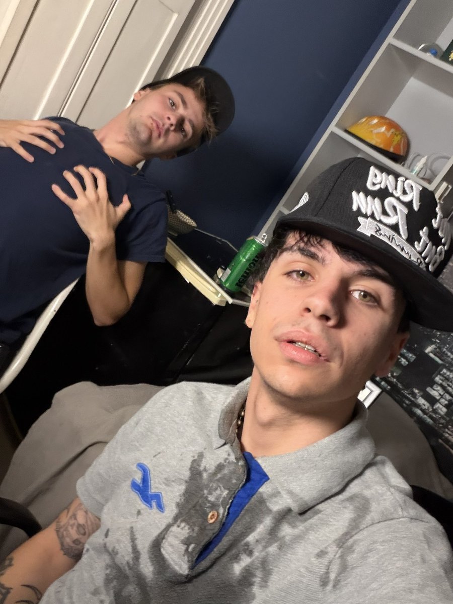 mernuel_'s tweet image. 