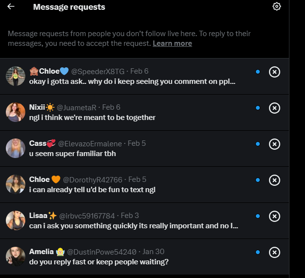 Ang hiling ko sa message requests ay carpool joiners HINDI SPAM MESSAGES ANO BA YARN???????? 😭😭😭😭