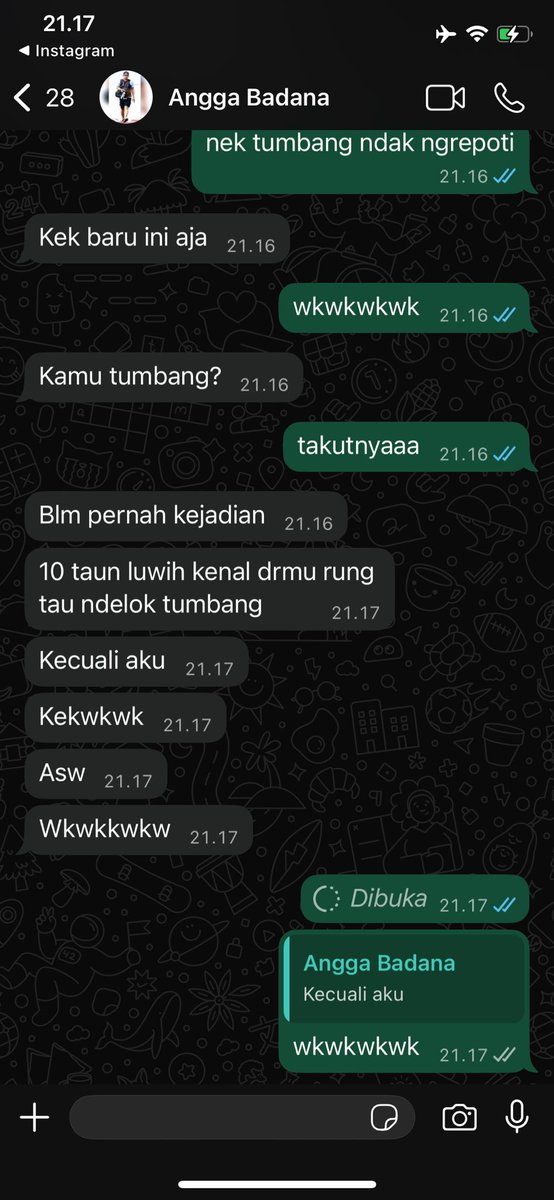 iddoks's tweet photo. chat terakhir bersama beliau, sebelum perform di tipsy, masku, sing biasane ngingetke aku, sing iso ngontrol aku nek emosi,
tenang disurga mas 😭 https://t.co/NbwcaGFEzM