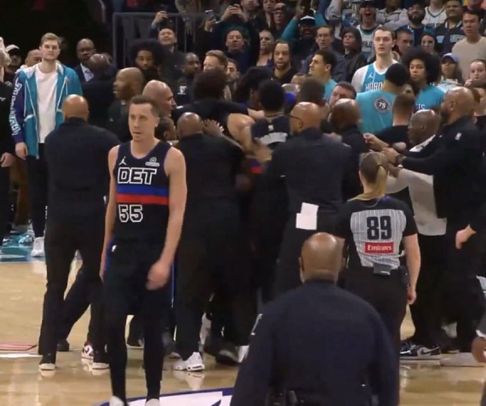 🇸🇻Edwin/Larry June raps about Bagels tweet media