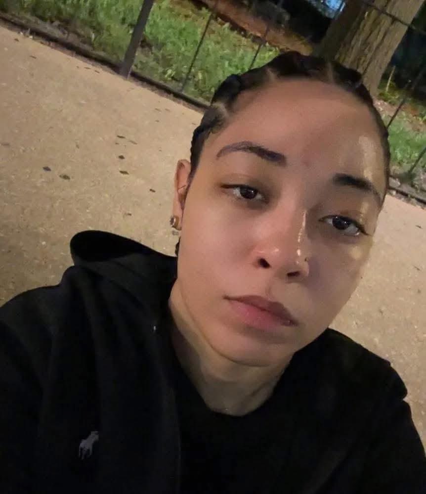 Raindropsmedia1's tweet image. ST. LOUIS WOMAN WHO WENT ON SOLO TRIP FOUND DEAD MONTHS LATER IN NATIONAL PARK

What began as a solo trip meant for peace and exploration has ended in heartbreak for a St. Louis family. Months after traveling to Washington state, 26-year-old Alleacya Boulia has been found…