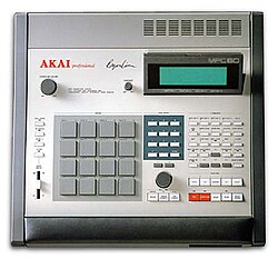 mlinadj's tweet photo. 大昔のサンレコでのAKAI MPCの特集で、久保田真琴さんが初代MPC60を細野晴臣さんに貸したとき「細野さんがクオンタイズオフでパッドを叩いて打ち込むと、独特のグルーヴにMPC60の分解能が追いつかなくて必ずフリーズして困った」と発言していて、細野さんてとんでもないなと思ったのを覚えています。 https://t.co/06Wr6z3MYG