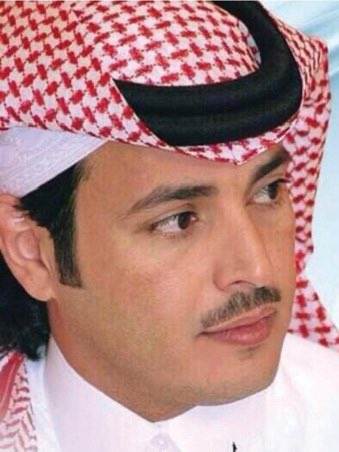 ليت العيون الناعسات الذبل
يدرن بعين العاشق اللحلوحي
انشهد ان اهل الغرام مهبل 
لو يسمعون قلوبهم ماتوحي

الشاعر : عبد الرحمن عادل الشمري

#اللحالحة #الأسلم #شمر #عنزة