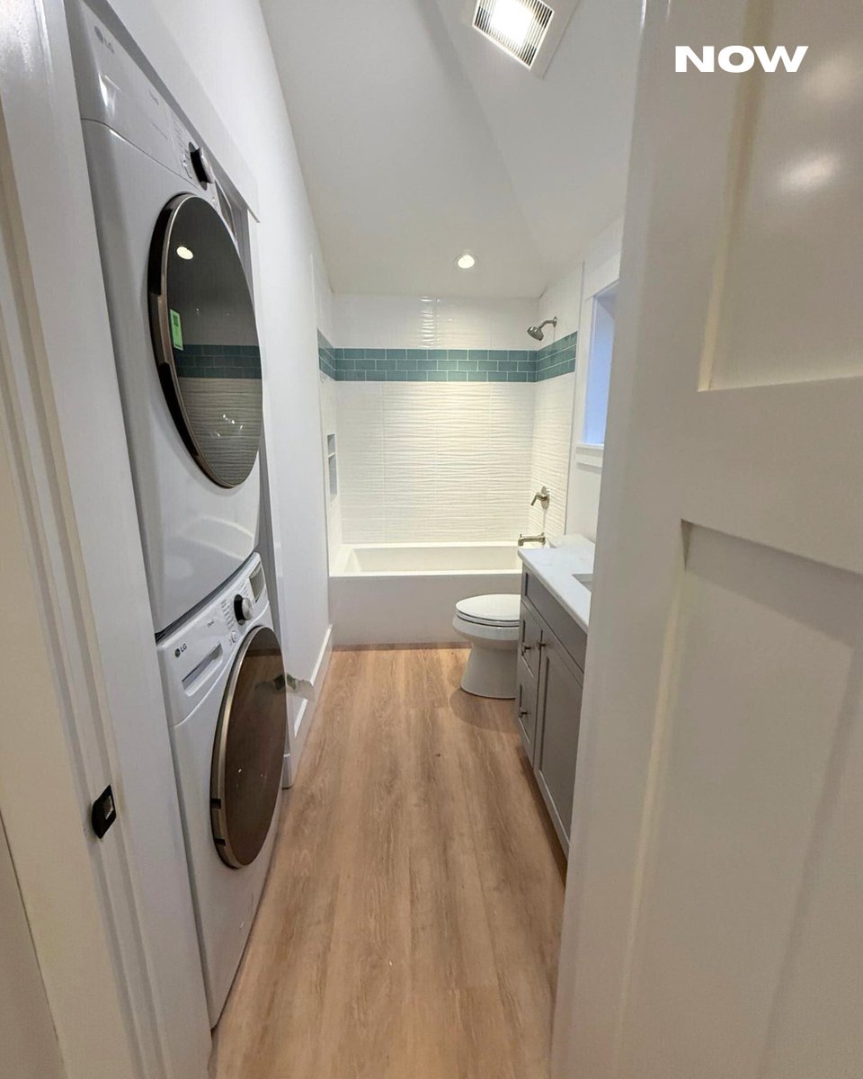 PhilbrookCC's tweet photo. #ProgressReport – This project, an interior cottage remodel that includes a new kitchen and bath, is coming to completion in preparation for the new owners to begin using it for the coming spring.
#BuiltByPhilbrook #NewEnglandHome #CapeCodHome #NoDemoReno #KitchenRemodeling https://t.co/qAliLqQDda