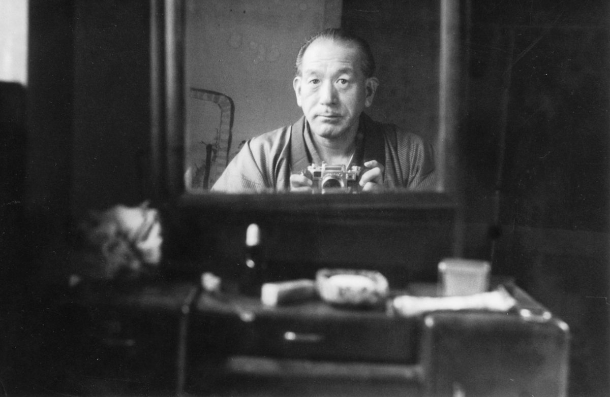 Just announced! Pulling from his personal diaries, essays, home movies, and recollections of Ozu-gumi (Ozu staff), THE OZU DIARIES attempts to unmask the mystique surrounding master filmmaker Yasujiro Ozu.

Daniel Raim’s Venice-selected doc screens on 3/6: japansoc.org/ozudiaries