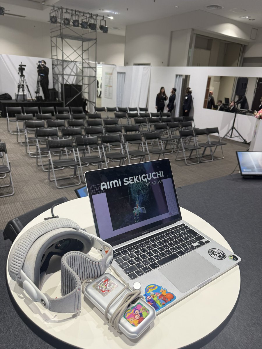 せきぐちあいみᯅAimi أيمي tweet media