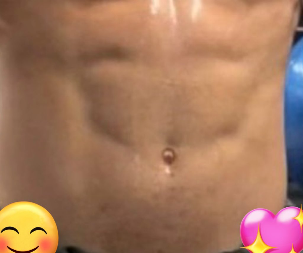 lasdevotas's tweet image. ✨✨DINÁMICA DEL DÍA✨✨

Adivinen cuál es la panza verdadera de aldito 🥺🙌