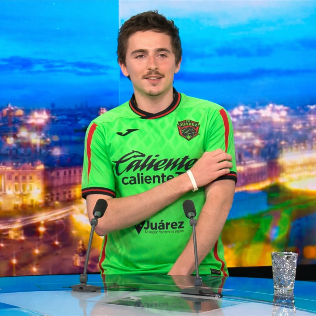 Alex de RYRNA (@alexpdraza) on Twitter photo 