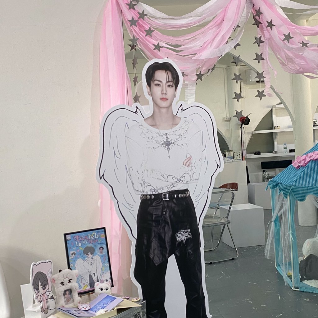 fromfebtomyfavJW ♡ tweet media