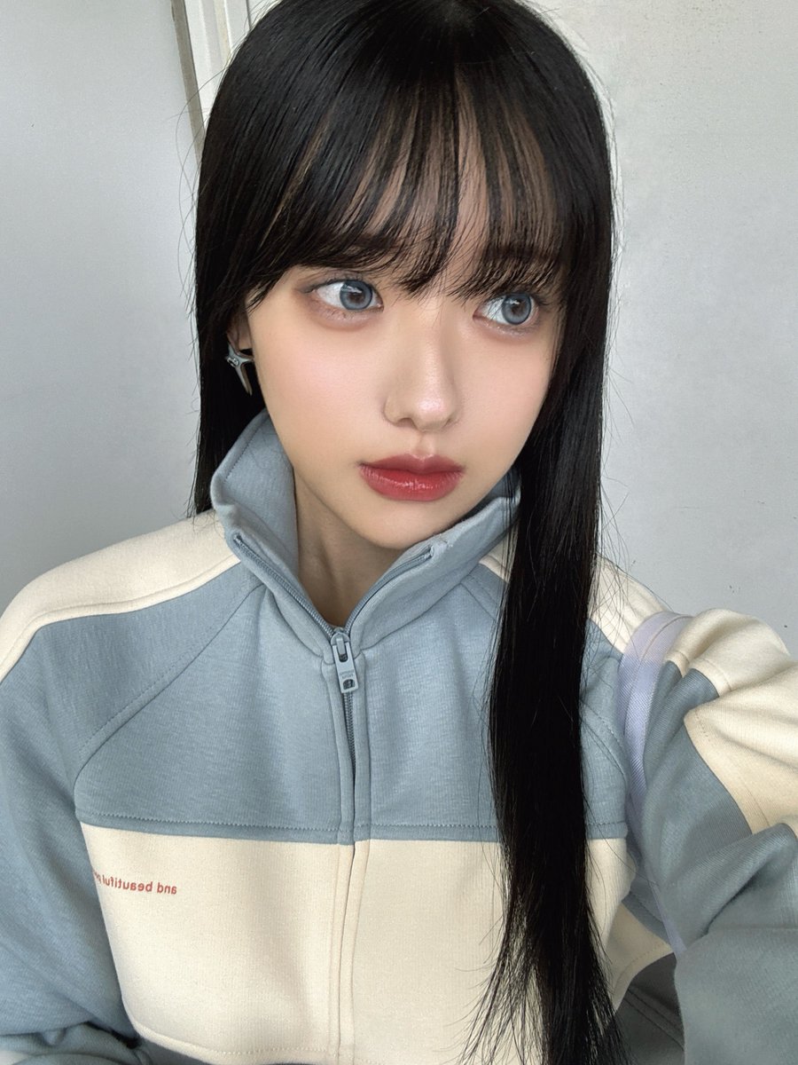 夏帆

<a href="/_xxkhyn/">夏帆</a>