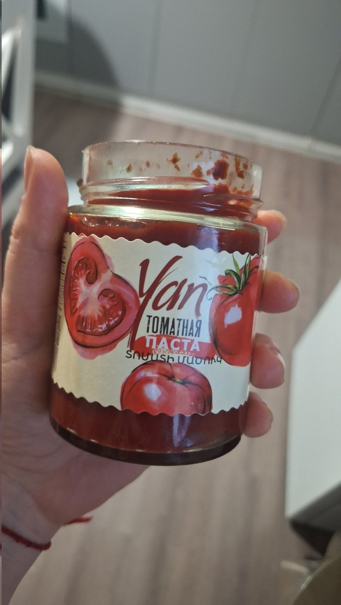 self_advisor's tweet image. Дружить семьями и домами это моё любимое

Машынька и Андо готовят самый вкусный Борщ в Ереване