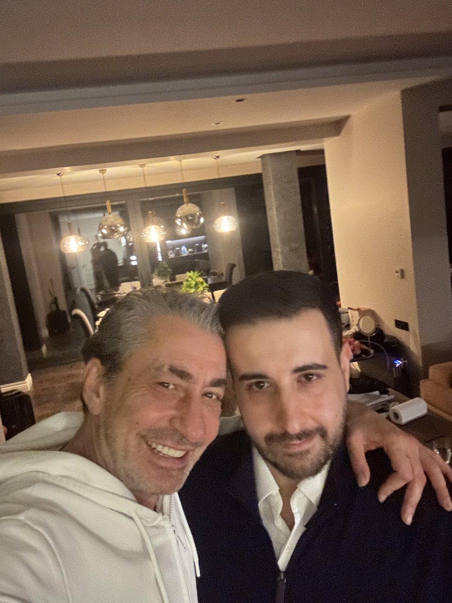 AvDemircan's tweet photo. Bugün Erkan abimin misafiri oldum. Misafirperverliği için teşekkür ederim 🙏 #erkanpetekkaya https://t.co/WtI7qVT5b2