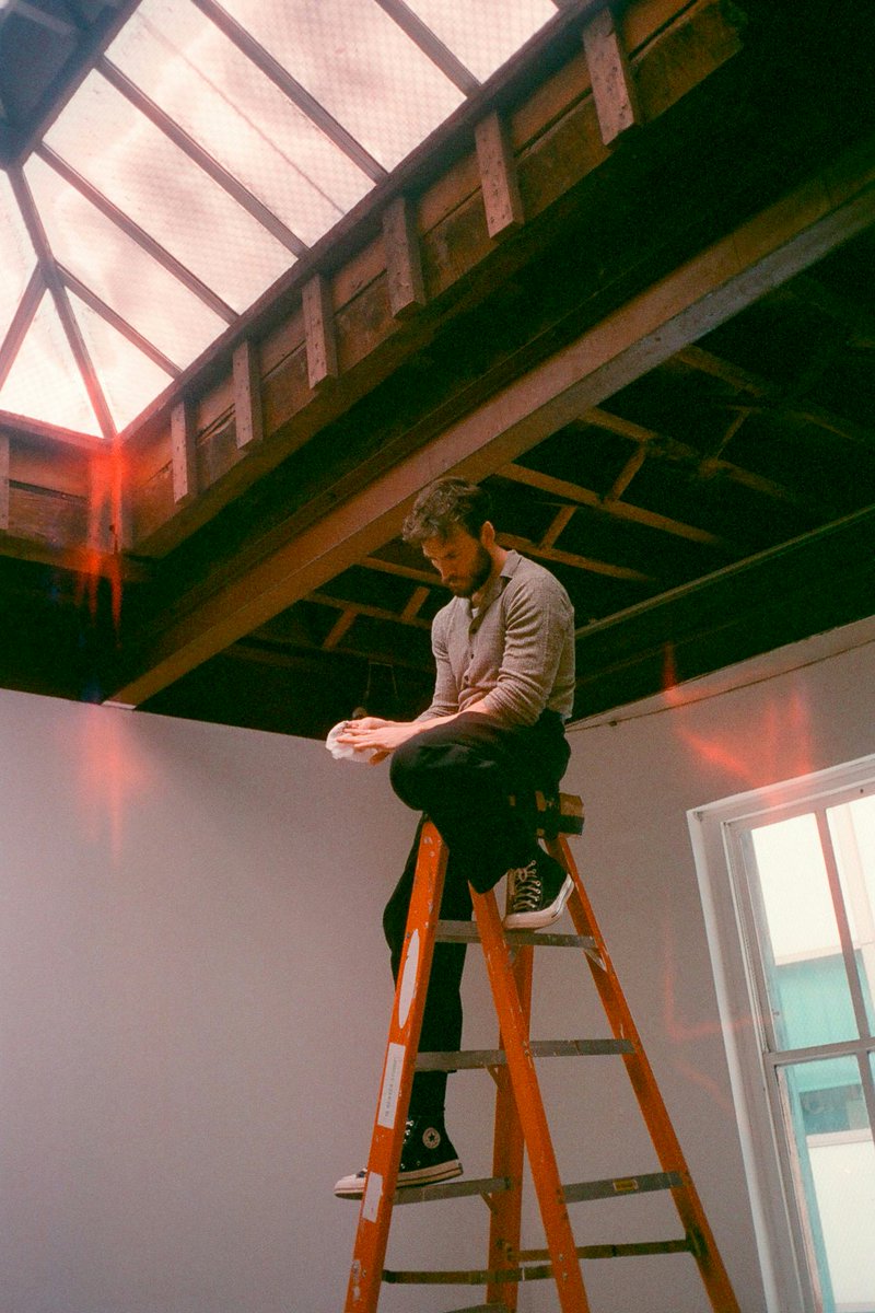 “Não sei o que vai acontecer a seguir. Não sei qual será meu próximo trabalho. Sempre fui alguém que organiza as coisas, que se preocupa com tudo, e não percebia que tinha uma personalidade tão ansiosa.” – Sam Claflin para Bustle