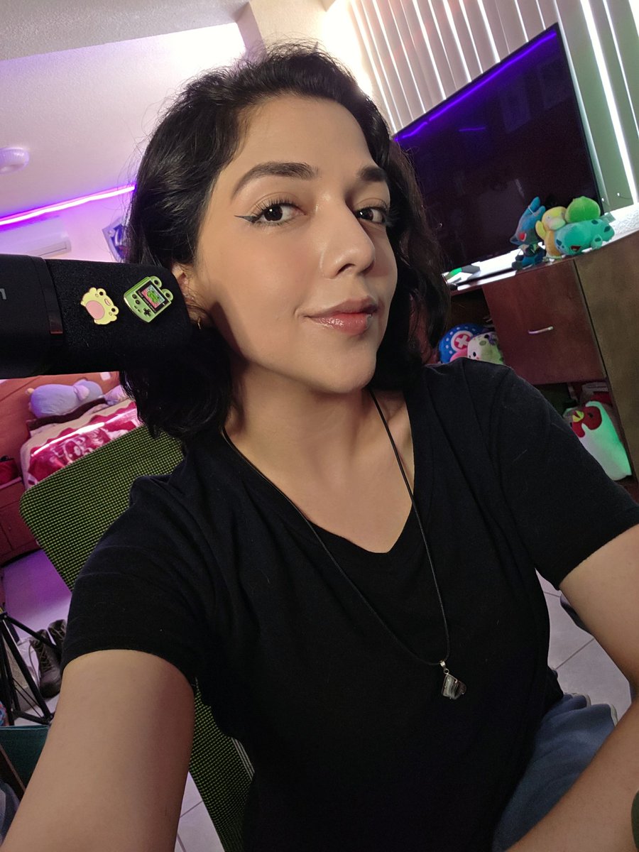 kimbraakemi's tweet photo. Ya andamos en directoooo!!! #TwitchStreamers #StreamingNow https://t.co/Fk8SJbNCRY