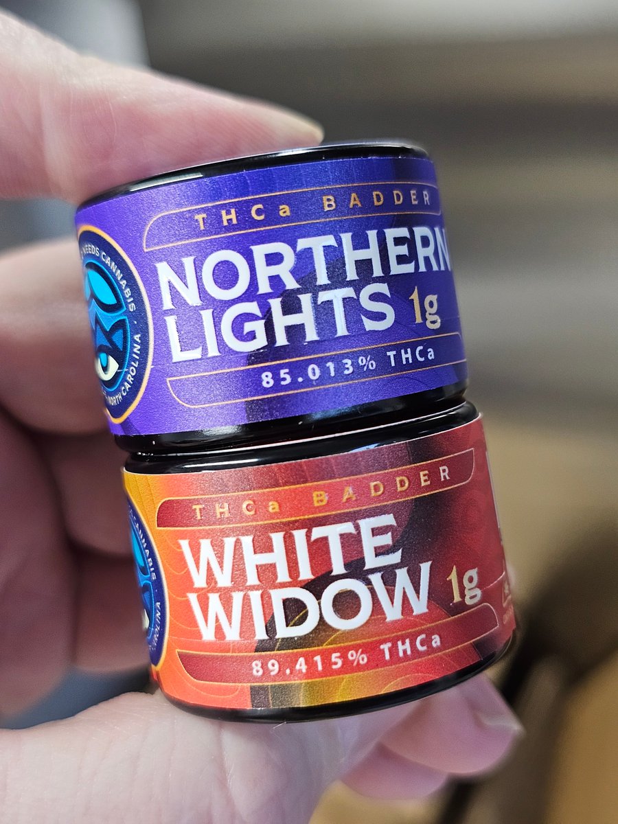 Im feeling generous so let's run this giveaway back! 🥳🚨 

All you gotta do is Follow me @ <a href="/SauceFarmCanna/">Sauce Farm</a>, retweet, &amp; tag one friend or any account to enter to win 1g puck each of Nothern Lights &amp; White Widow!

And while you are at it check out out 15% sale for Valentines @