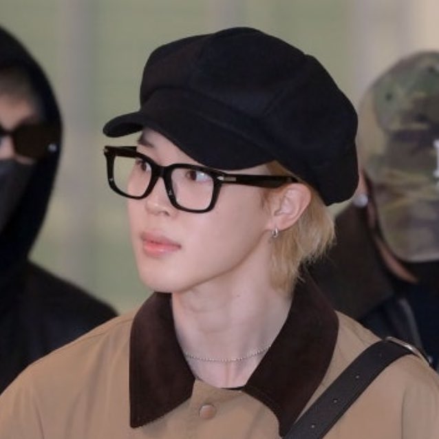 iateym's tweet image. blonde princess diva puppykitty jimin graced the streets of Portugal for five days….