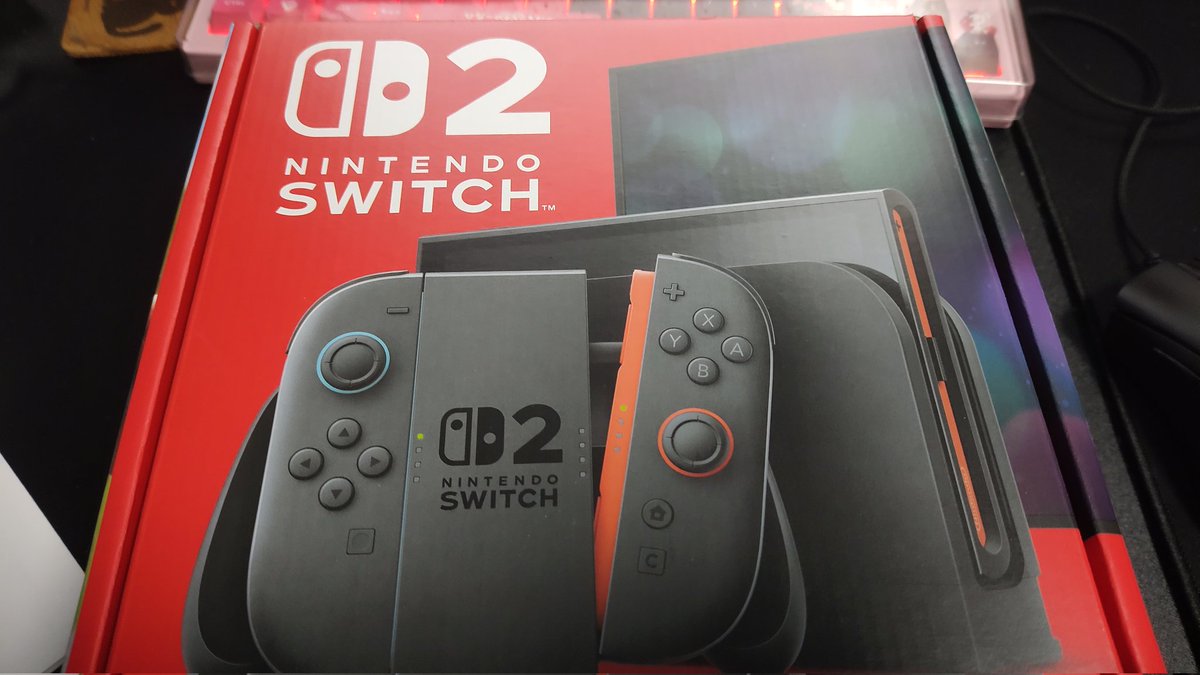 Kytra3_'s tweet photo. DS Lite以来の任天堂です
やれることが多くて感動 https://t.co/2sHJqE9PfE