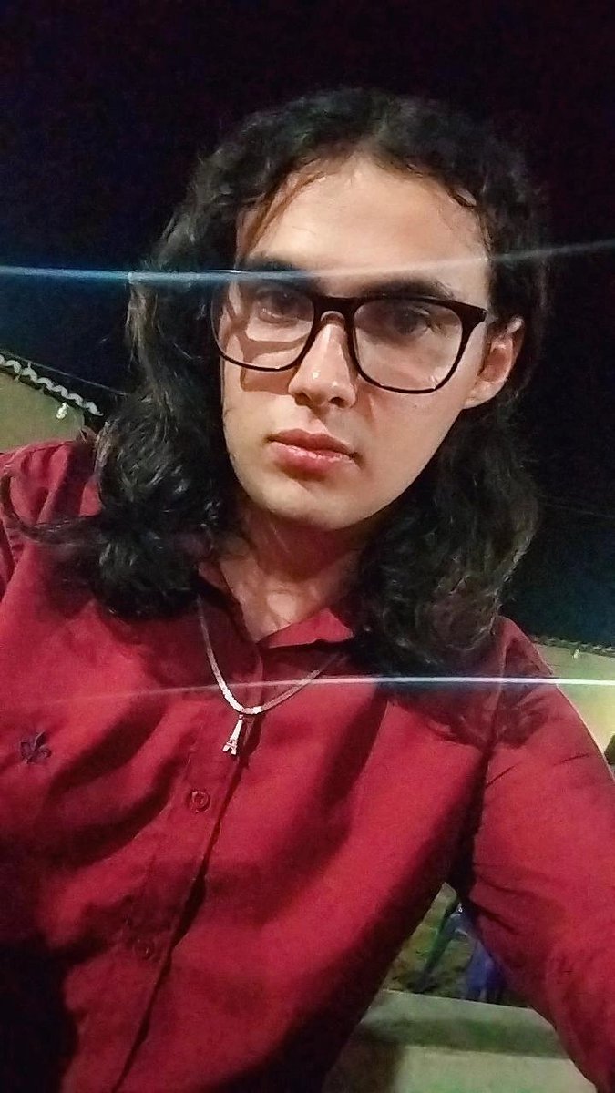 CarlosEman62311's tweet image. Gay 🏳️‍🌈❤️, comunista e esquerdista 🚩.
Preciso de amigos que pensem como eu e apoiam a causa LGBT também. 
#EsquerdaSegueEsquerda #LulaPresidente2026 #likeforlikes