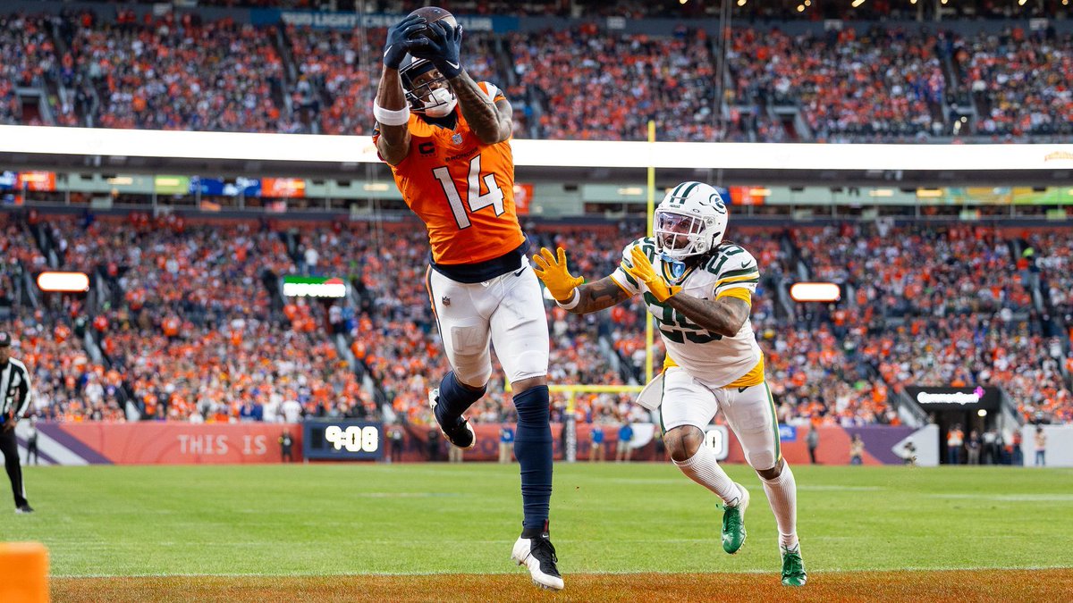 Broncos's tweet photo. About that action 📸

Our photogs’ top offense photos from the 2025 season » https://t.co/50X0BC3nJF https://t.co/Ha1pEQyFKU