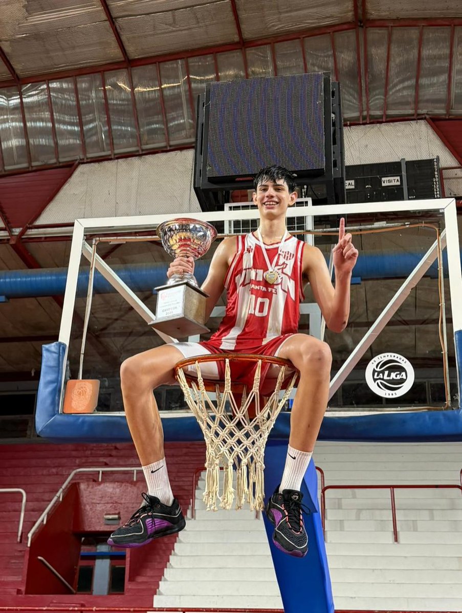 SANTA FE BASKET | SFB tweet media