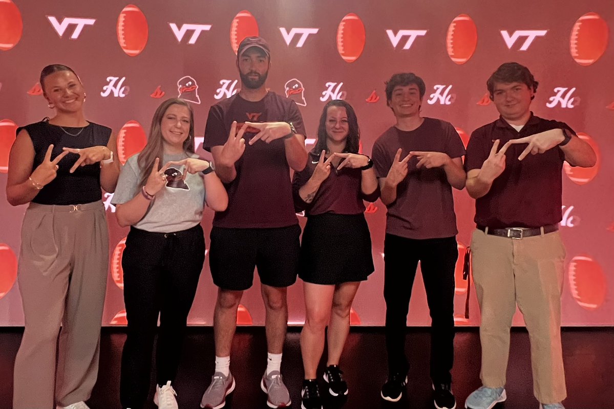 Kathryn Dillin tweet media