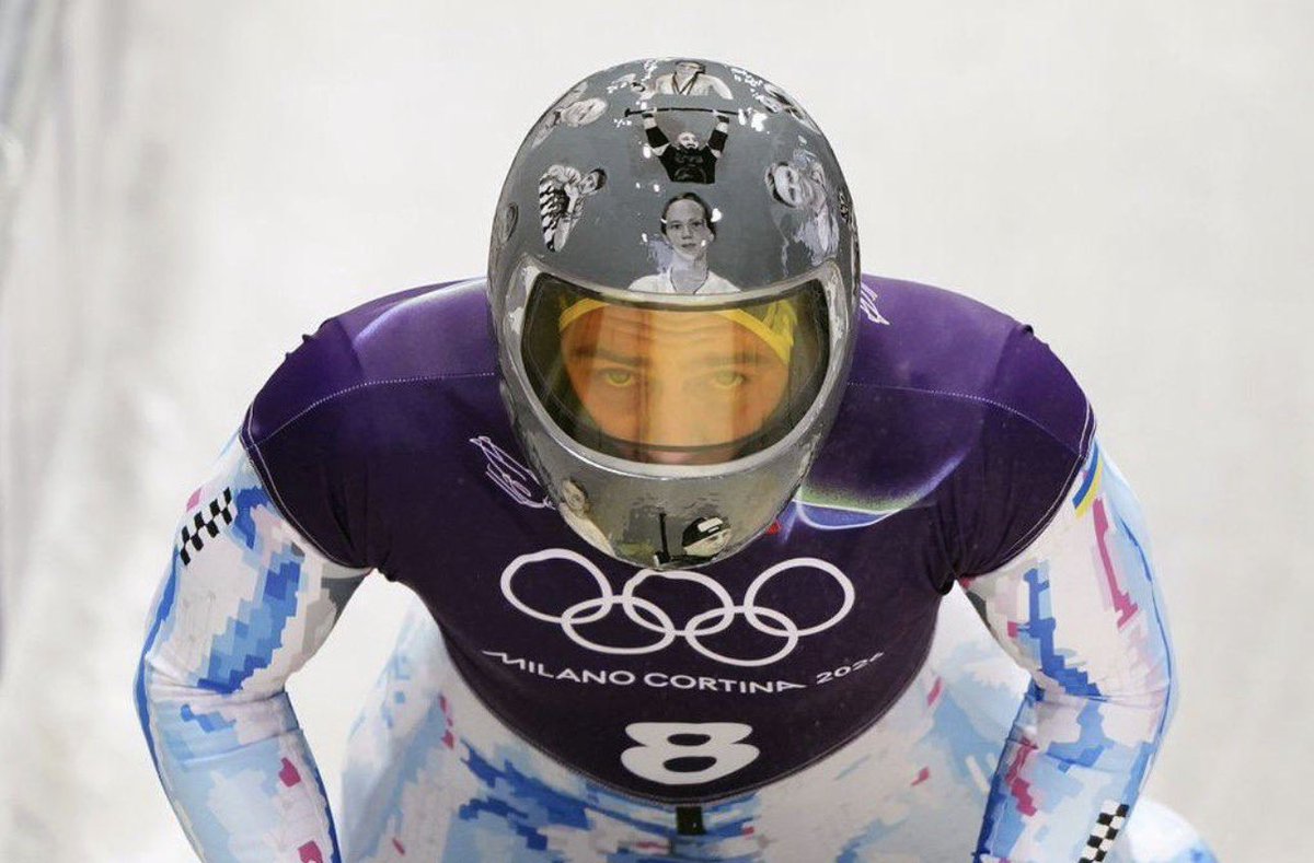 Ukrainian skeleton racer Vladyslav Hereskevych wearing a special helmet at the Olympics.

It’s painted with the faces of Ukrainian top athletes killed by Russia in the war, including: 

The figure skater Dmyto Sharpar, killed in the Battle of Bakhmut

19-year-old biathlete Yevhen