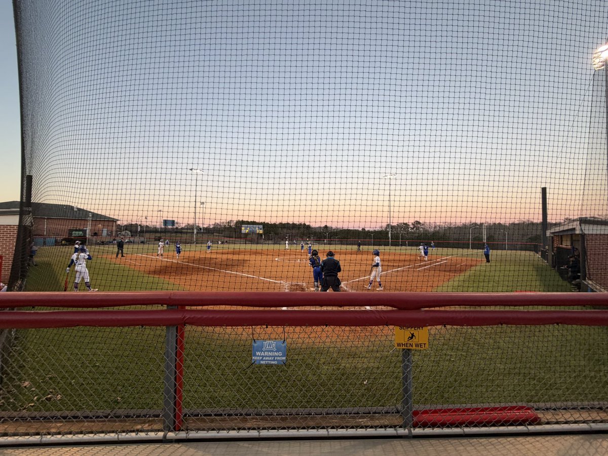 Emersen Cox tweet media