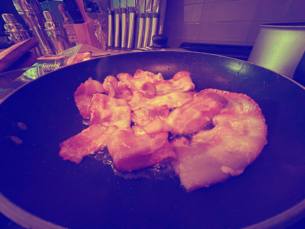 Sky (Arsh!)🏳️🌈 🔜 RIPTIDE tweet media