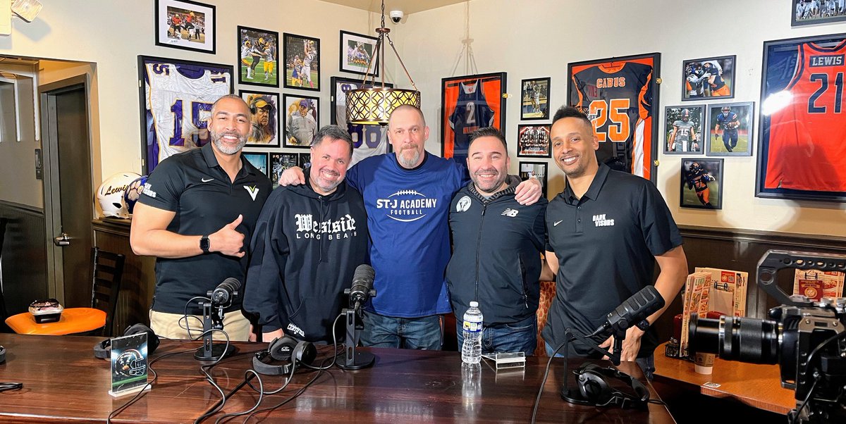 LedoPizzaWestSpringfield tweet media