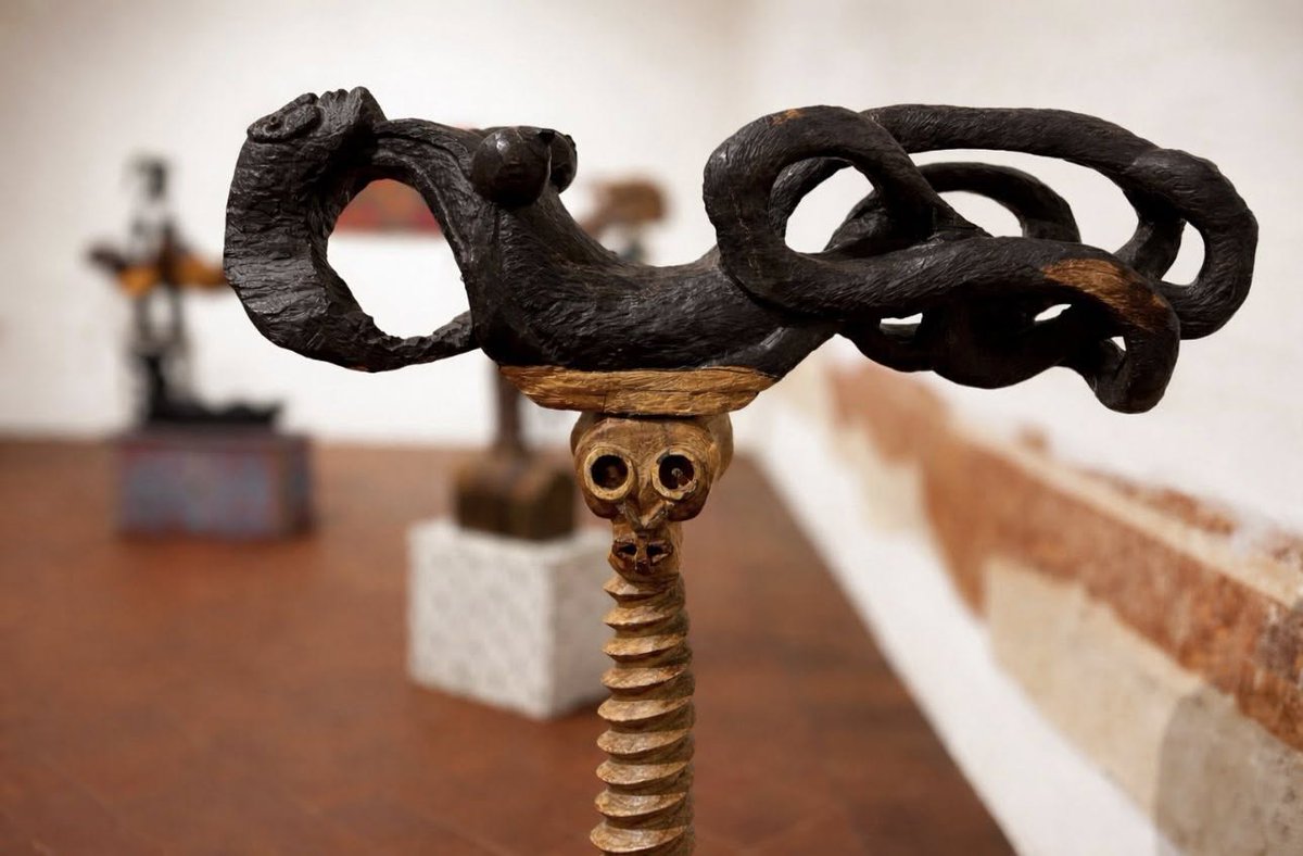 “Víctor Cha’ca. Xu Ro’ / Terremoto”: una exposición que resignifica el sismo de 2017 desde la memoria y el arte 

👉 lazafra.com.mx/index.php/2026…

#ArtesPlásticas #Temblor #Arte #Oaxaca #ArteOaxaca #IstmoDeTehuantepec