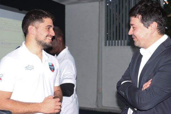 Joel Guillén: «Aspiro a que en #Cuba continúen descubriendo el #rugby»
El primer cubano en practicar profesionalmente este deporte en Europa, regresó a la Isla para impartir un taller formativo. #InderCuba65 #ListosParaVencer #InderEsPatria 
jit.cu/NewsDetails.as…