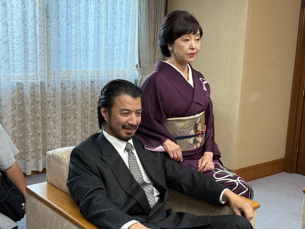 tsuji_tsun's tweet photo. 『龍が如く powered by 日本統一』全三話
本日よりプライムビデオにて配信スタート！

今のところ好意的な反応が多いようで、胸をなで下ろしております😮‍💨

#龍が如く
#日本統一 https://t.co/biNPe9esm8