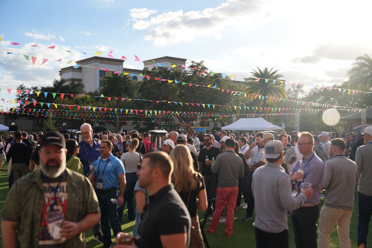 Troy Best tweet media