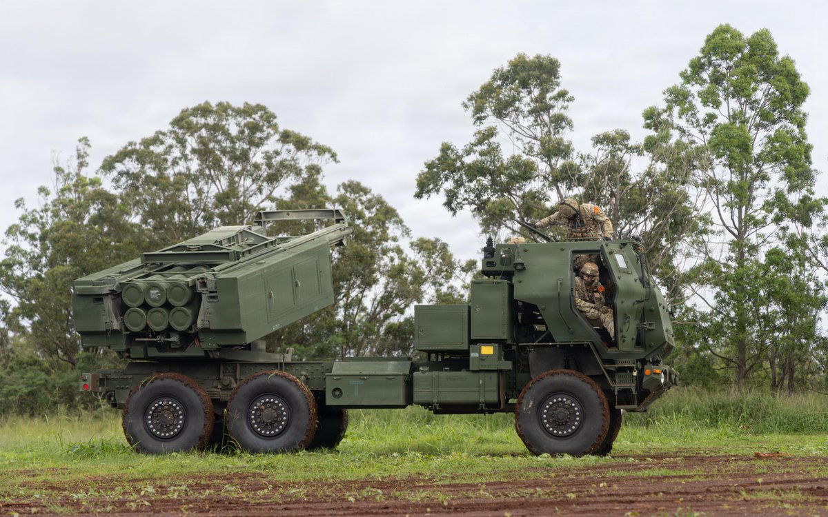 25thID's tweet image. #25ID DIVARTY proudly hosted the @INDOPACOM Best #Redleg comp, showcasing joint &amp;amp; allied fires dominance. Congrats to all winners, especially our #AustralianArmy allies on their two category wins. This is what readiness and #Interoperability look like. #Artillery #KingOfBattle