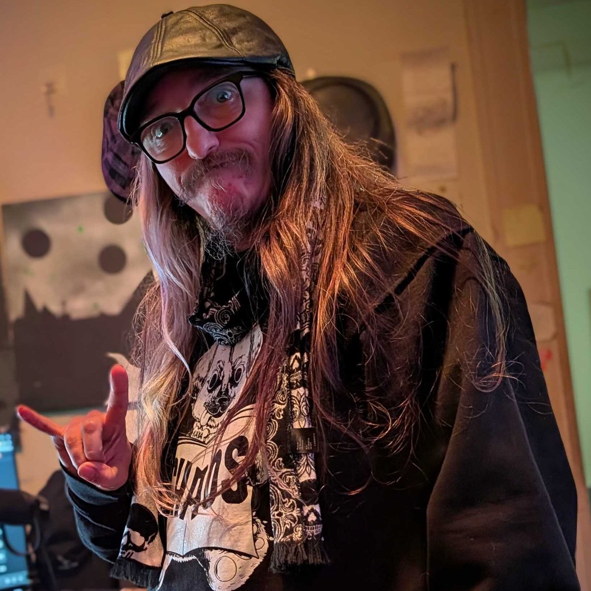 azothefaded's tweet photo. We are doing it live!! #HCCLASSICWOW with the Bros! https://t.co/fNty8dFHOg 
#weed #warcraft https://t.co/E4eYLDLhFM