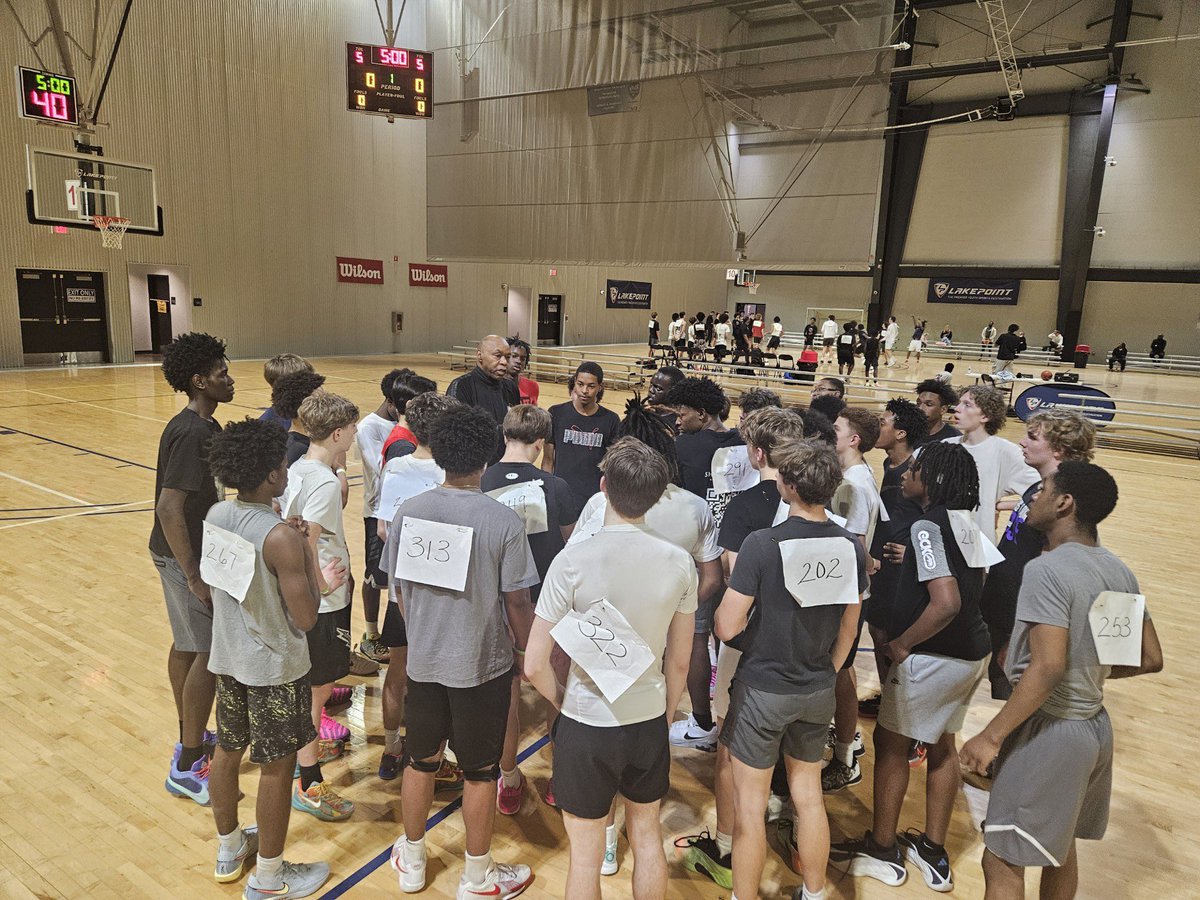 Coach Walter Jordan tweet media