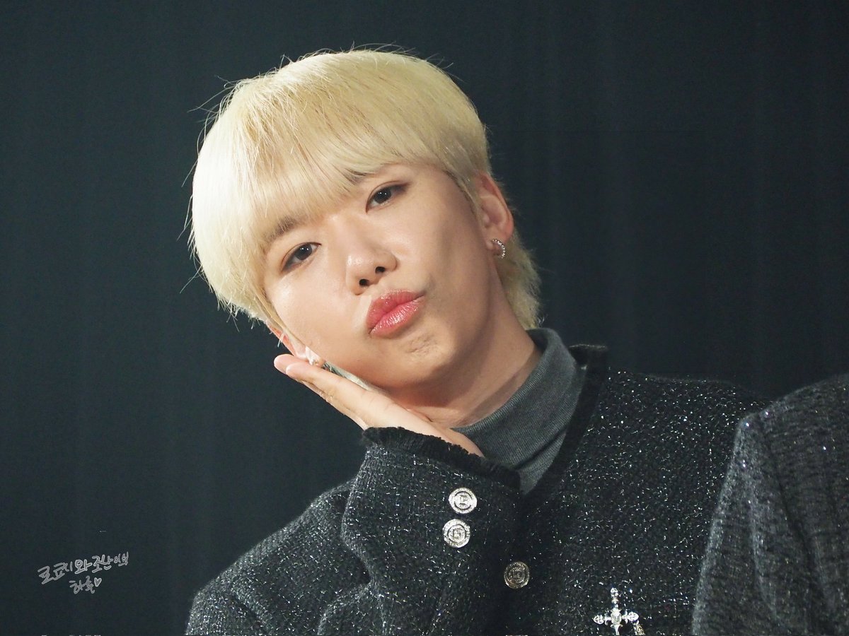 ROKNARIH's tweet photo. 🐹 260210 

생일 축하해요 🎉
항상 멋진 음악을 들려줘서 정말 고마워요.
오빠의 노래를 앞으로도 응원할께요🦾

@gusdl210
@FAVE1_official

#페이브원 #FAVE1  #록현 
#Happy_RockHyeon_Day0210 
#멀티천재_영원의_우리왕자님 https://t.co/KeTAfKOy2h