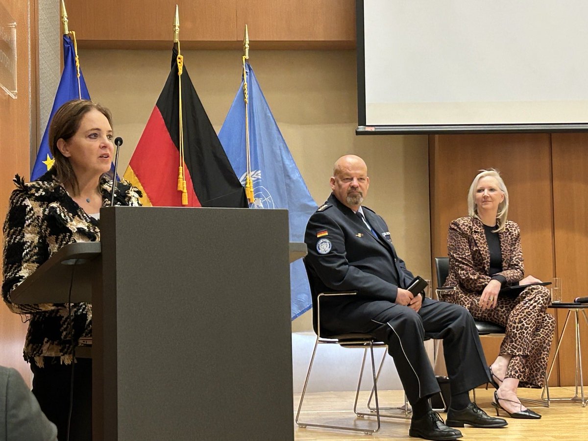 KingdomNL_UN's tweet photo. #KNL Ambassador @BTahzibLie emphasized at the Group of Friends meeting regarding UN Policing: 

🔹that an overarching strategic vision is needed;
🔹 the importance of the High-Level Network on Gender-Responsive Policing. https://t.co/t74viF3VFX