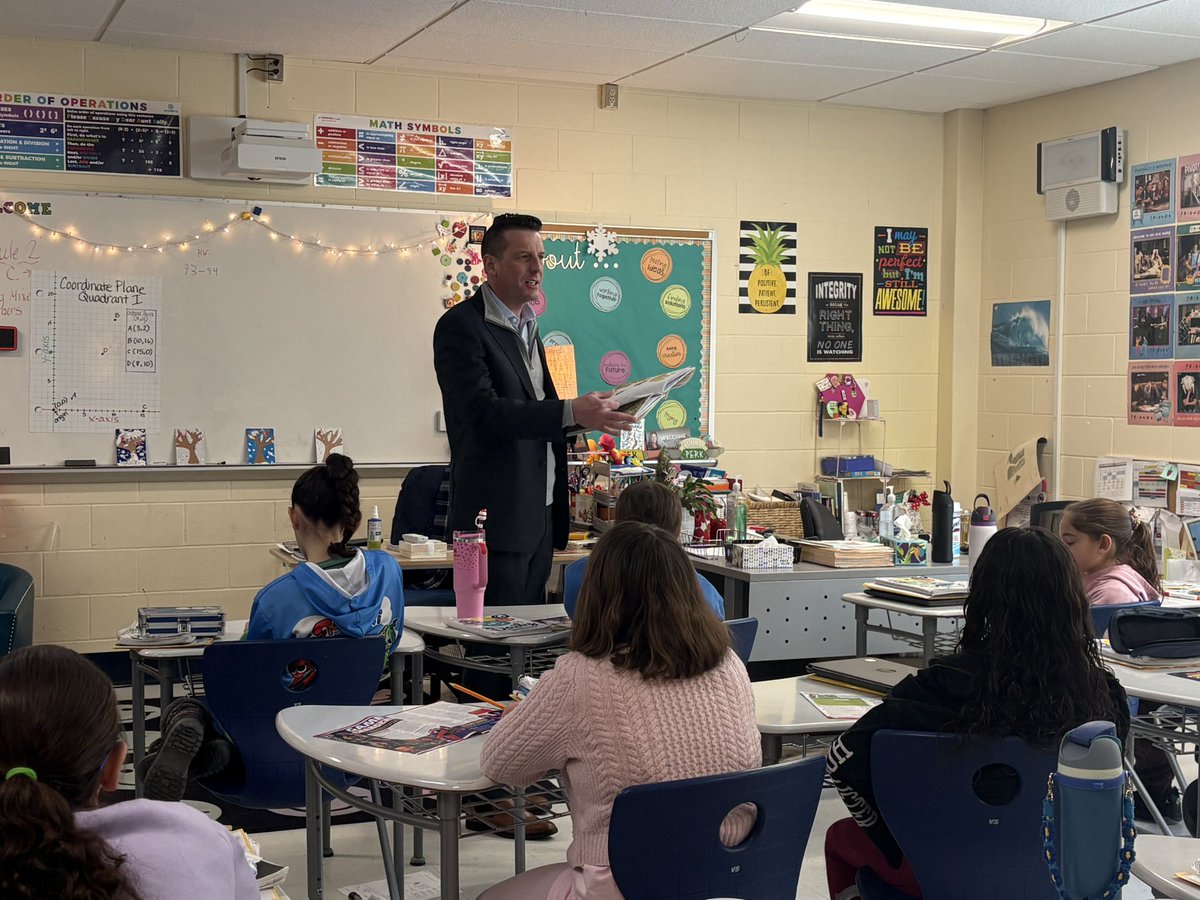 Lonsdale Elementary School tweet media