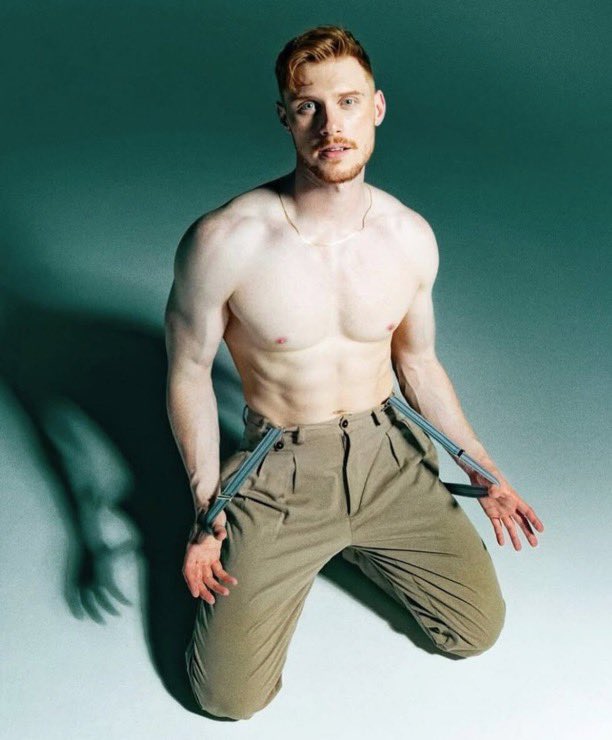 dudes hub tweet media