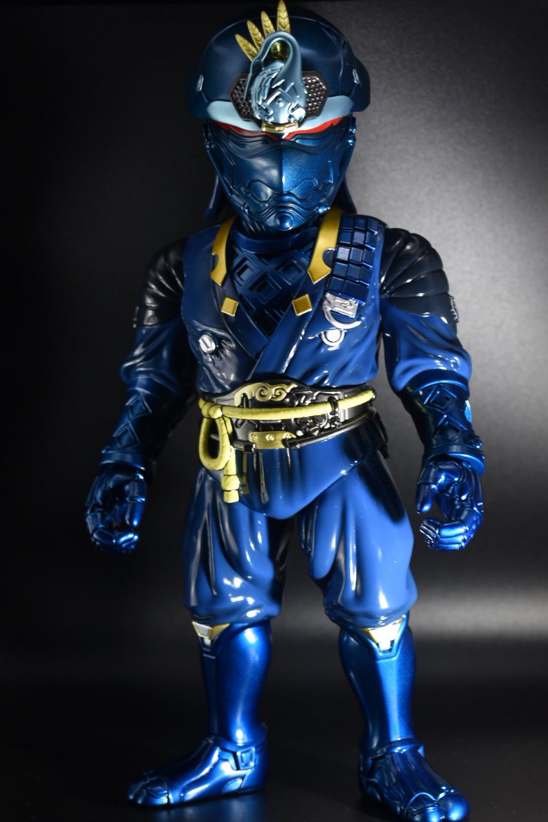 ワンフェスで買った数は多くはないけど、このKaiju Oneさん