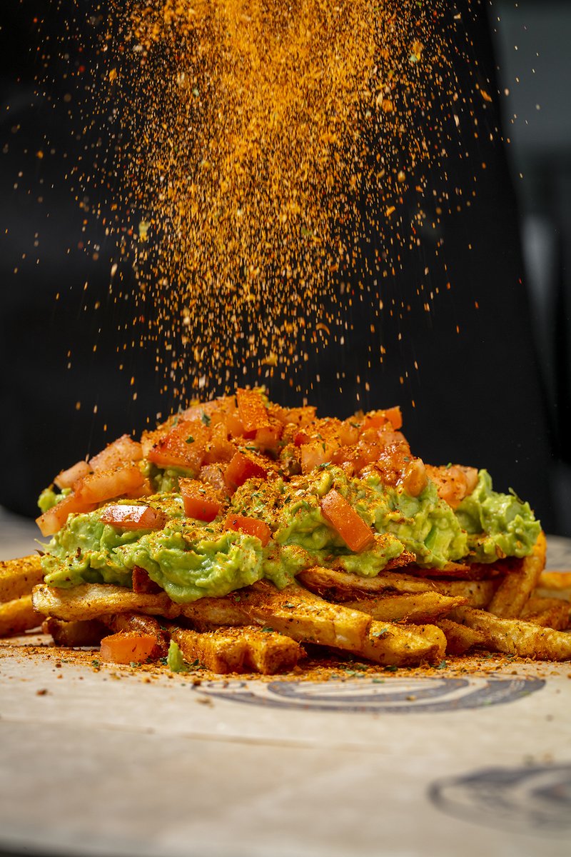 studiohodson's tweet image. As a photographer, food is not just about taste; it’s an art form that tells a story through color, composition, and texture. 
@burgerboss 
#fries #guacamole #tomatoes #flavor